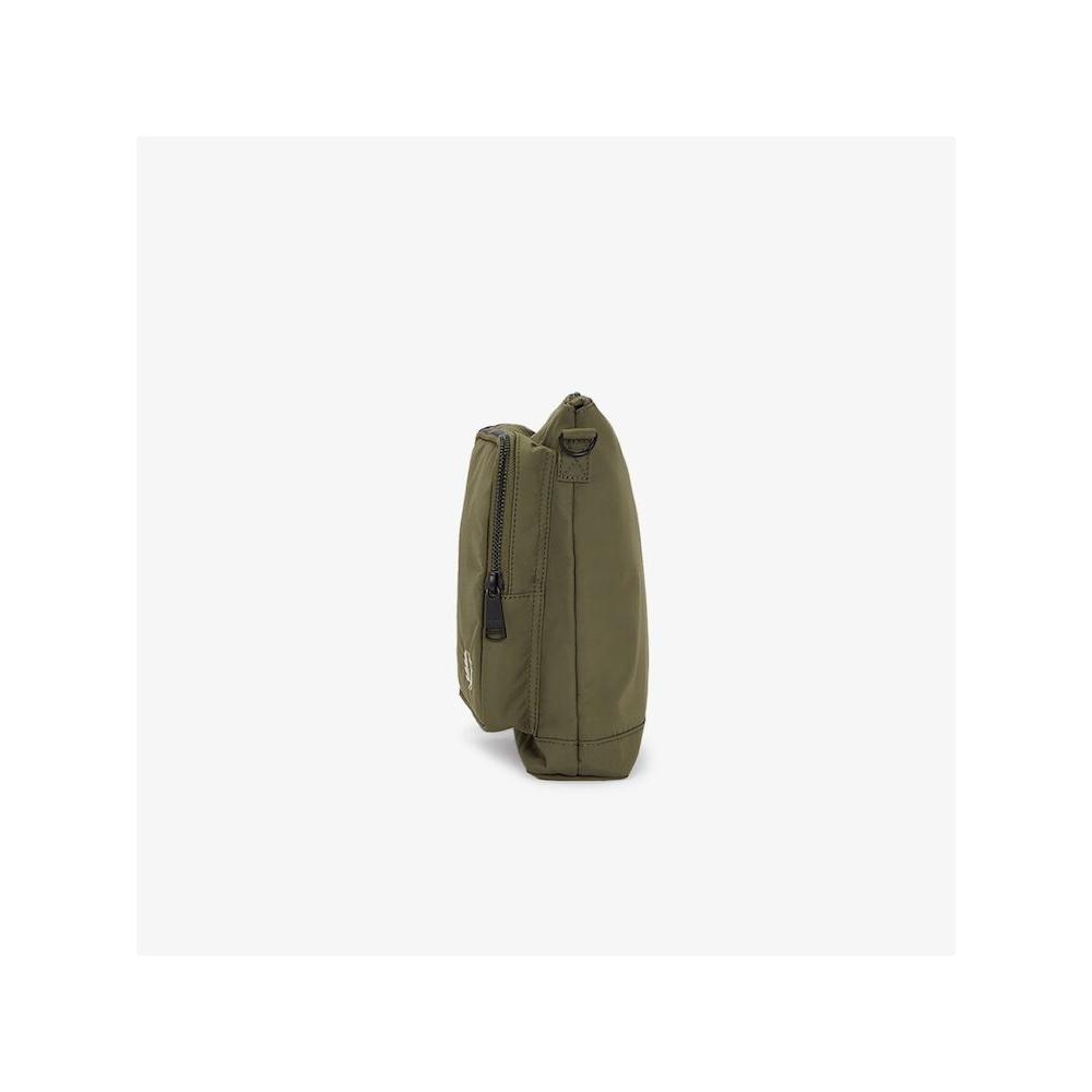 Fred Perry [genuine] Fred Perry Nylon Pocket Side Bag  V71  Cfpu2417270 V71 qzgCfpu2417270 V71