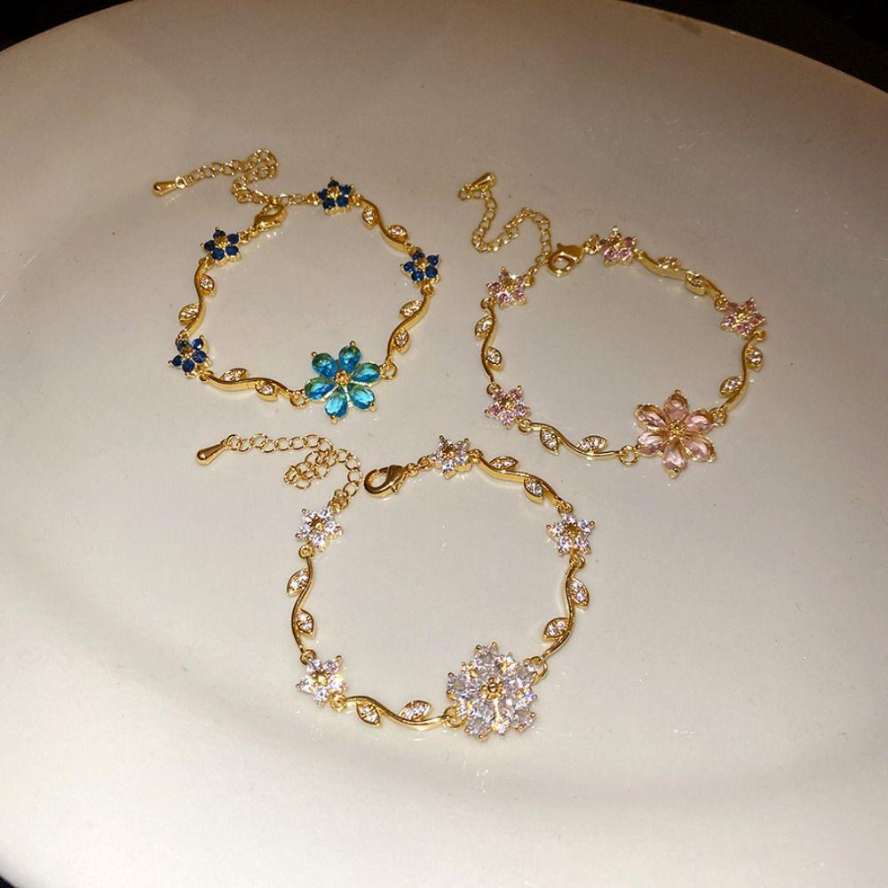 Luxury Elegance Bracelet Exquisite Shiny Rhinestone Bangle Zircon Flower Bracelet Jewelry Gifts