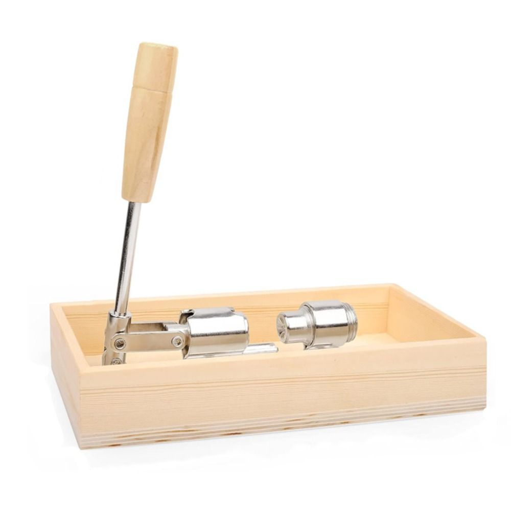Easy To Use Manual Nut Cracker Stainless Steel With Storage Box Walnut Opener Heavy Duty Walnut Clip Pecans