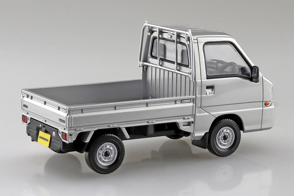 Aoshima Bunka Kyozai Scale Rakupla Snap Kit Subaru Sambar Truck Sterling Silver Metallic Plastic Model Kit 1/32 No.05-SS Pre-Colored (Automobile)