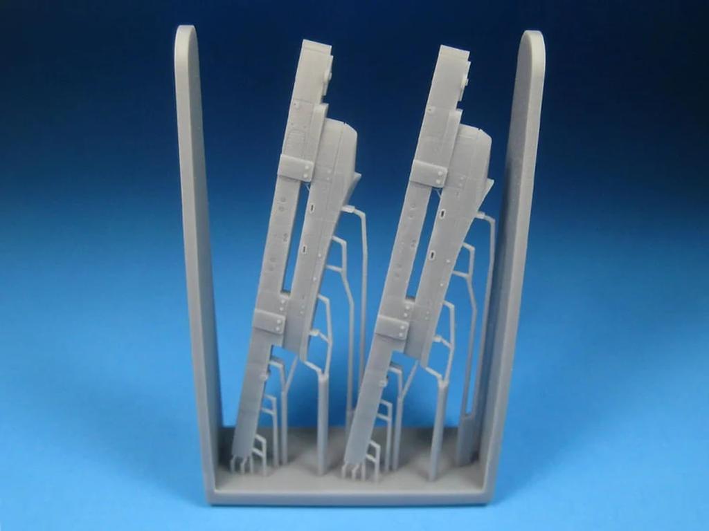 Barracuda Studios Sukhoi Fencer Pylons for Ukrainian Air Force Storm Shadow Plastic Model Parts BRAR48539 1/48 Su-24 (2 pieces) (Aircraft)