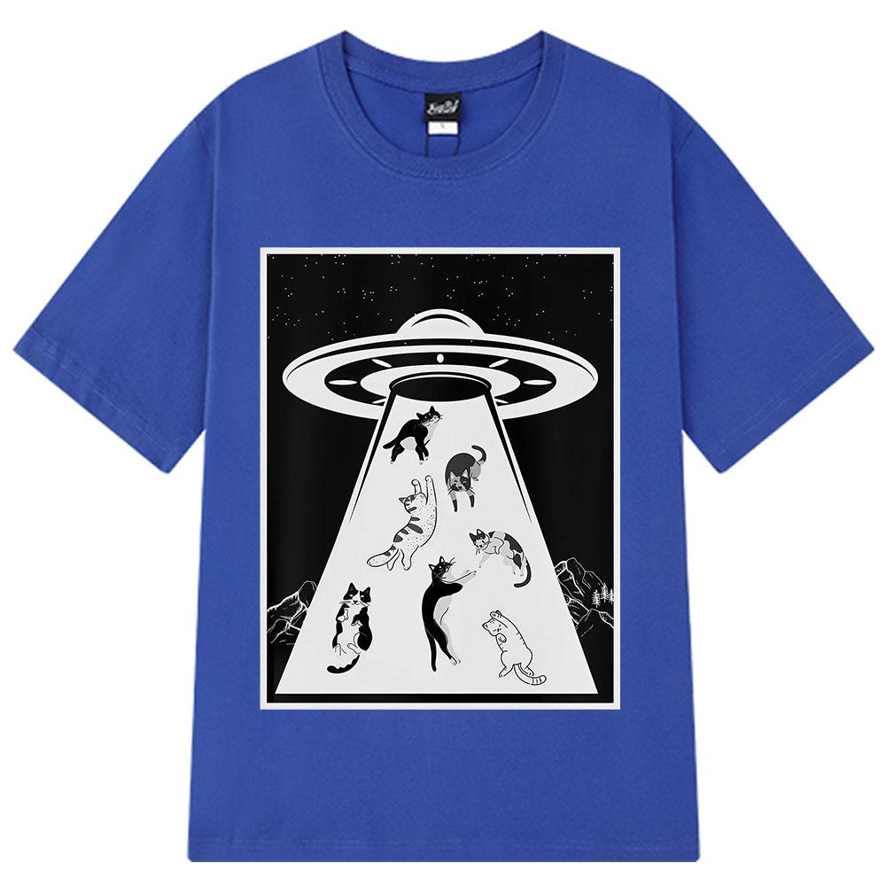Funny UFO Cat Alien Abduction Cats  Novelty Graphic Tees Men Women Vintage T-shirt Short-sleeved Cotton Fashion Casual T-shirts
