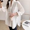 Weißes Langarmshirt für Damen, lockeres Oberteil mit der koreanischen Version des Designgefühls einer Minderheit