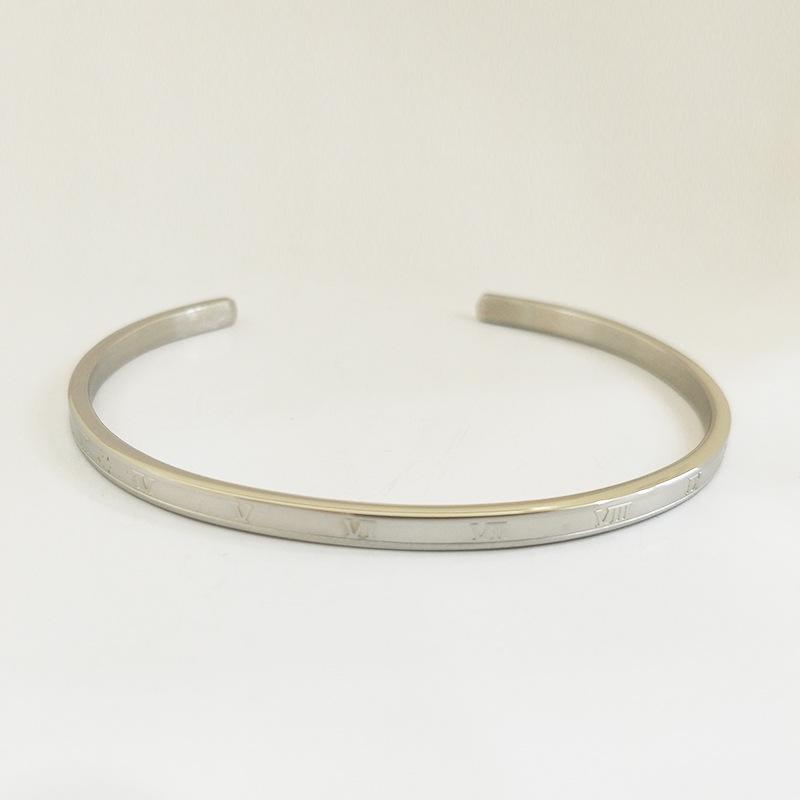 European  American Fashion C-Shaped Unisex Stainless Steel Bracelet – Vacuum Electroplated Titanium Jewelry