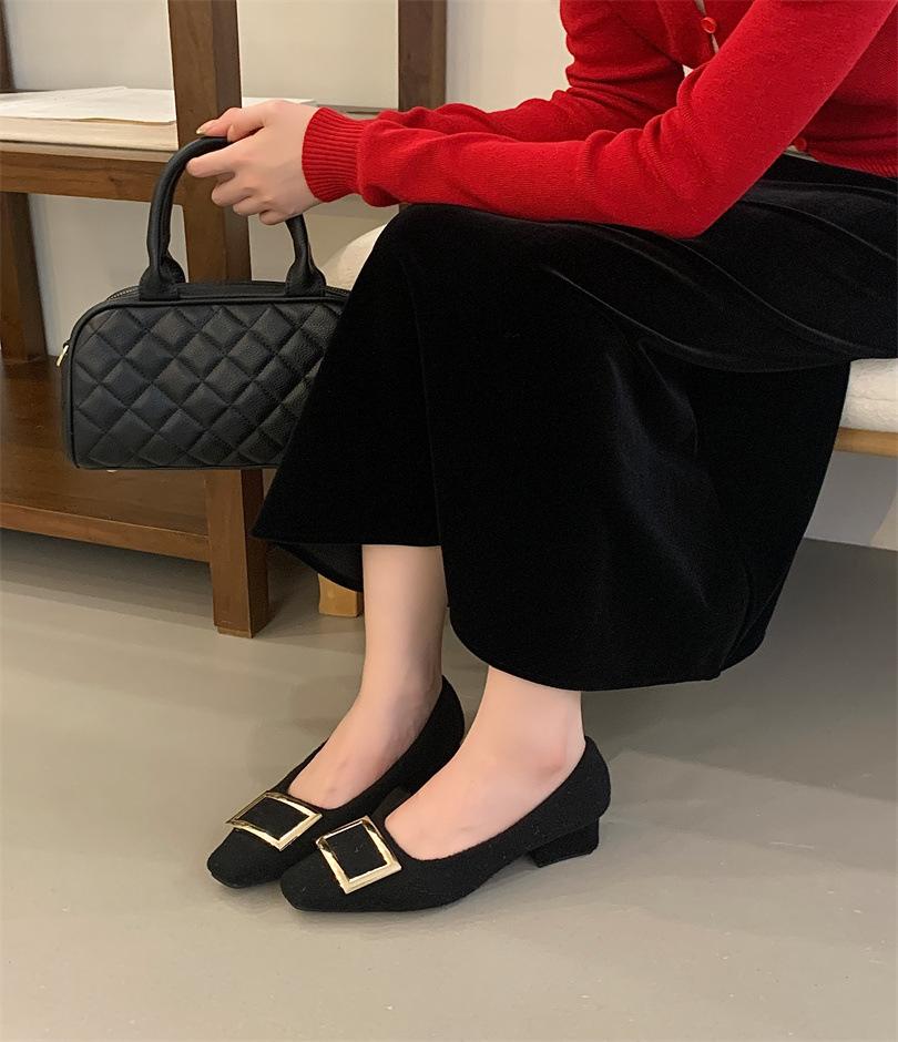 2025 autumn new metal square buckle light mouth single shoes women's thick heel square head commuting Mary Jane shoes