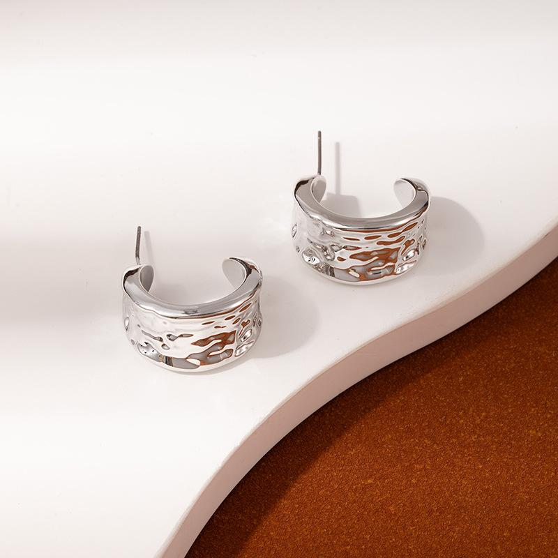High-End Leichter Luxus Textur Blatt Ohrringe Metall Wind Personalisiert Dreidimensional Ccb Mehrschichtig Übertrieben Mehrschichtig Blume Ohrringe