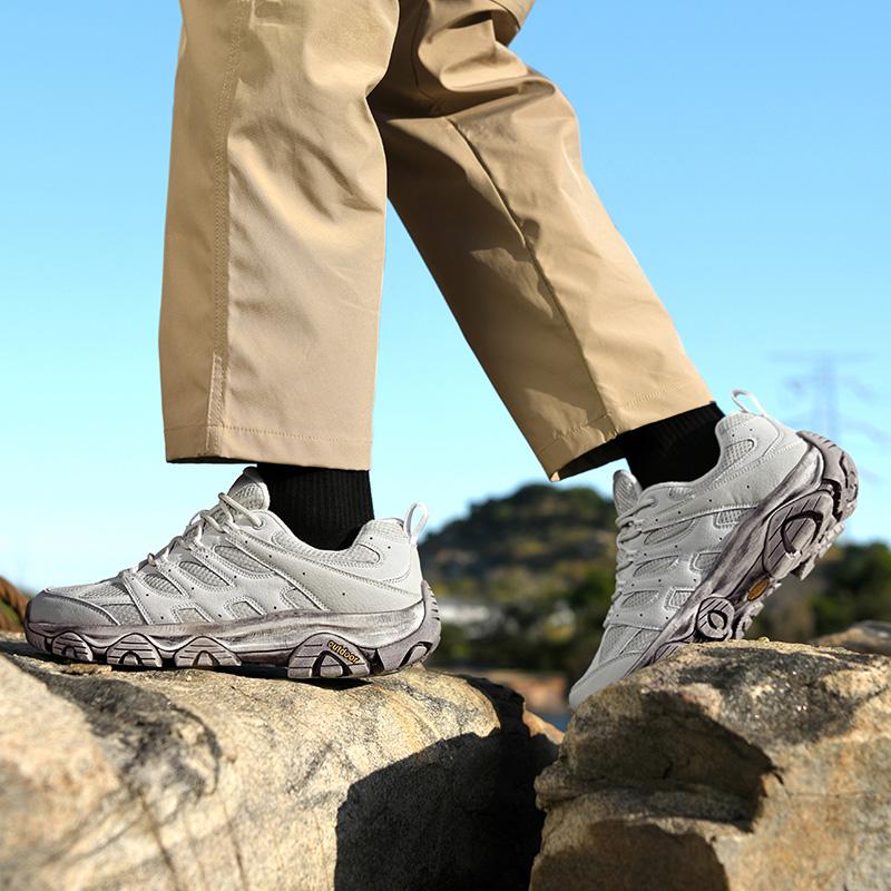 Men's and Women's Outdoor Hiking Boots Non- slip Casual Shoes Sneakers