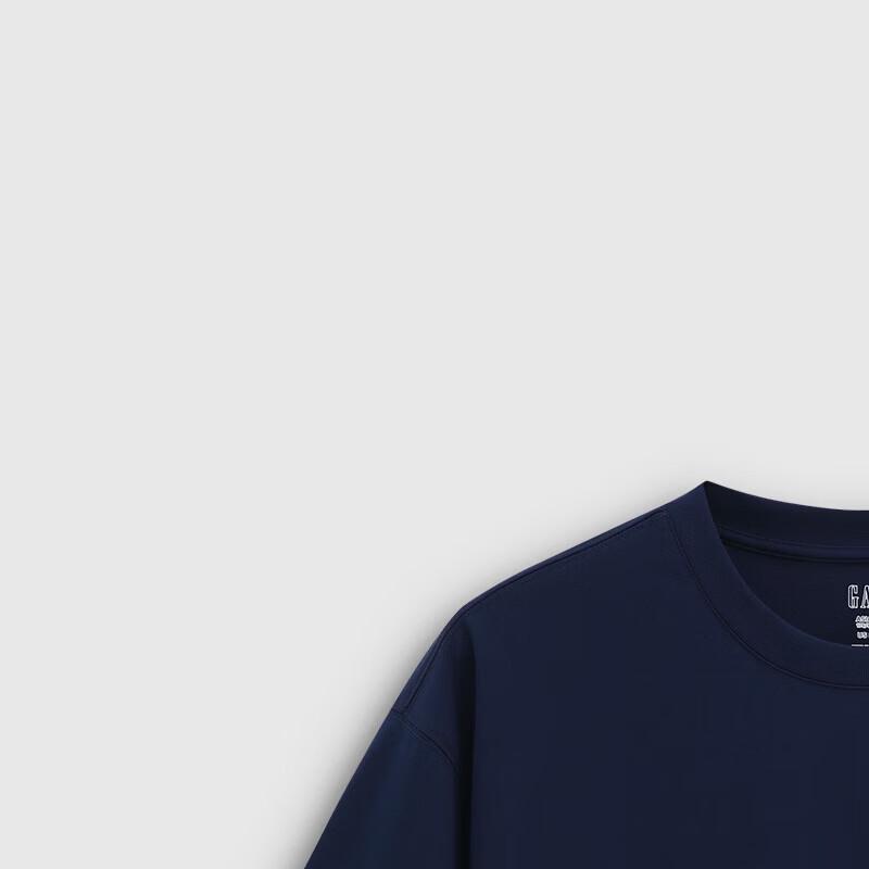 GAP Unisex Moisture-Wicking Logo Loose Fit T-Shirt