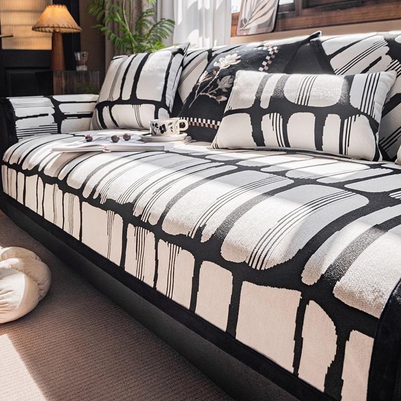 Leather High-End Sofa Cushion  New Chenille Seat Cushion All Seasons Non-Slip Black And White Sofa Cover Cover Cloth