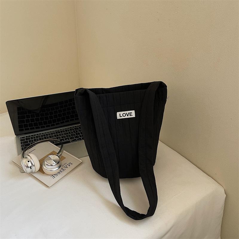 Korean large-capacity tote bag 2025 autumn and winter cloth bag bag women's fashion shoulder bag casual solid color crossbody bag