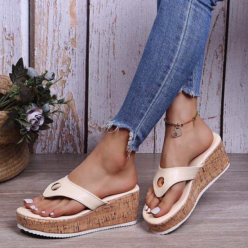 2021 Summer Plus Size Wedge Heel Flip-Flops for Women