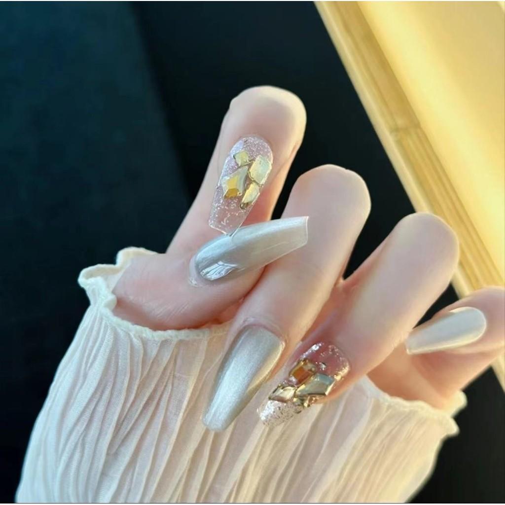 Art Handworn Nail Champagne Rhinestones Piled Cat Eye Nail Decoration Sticker