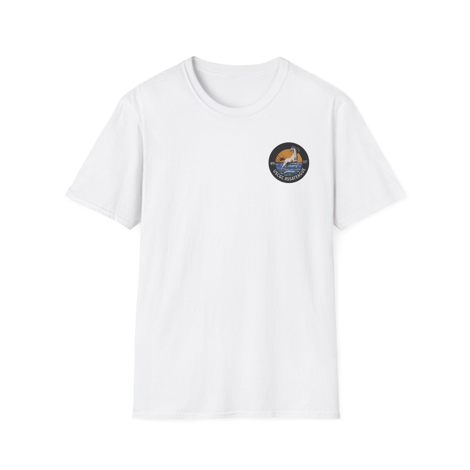 U.S. Coast Guard WPB 1337 USCGC ASSATEAGUE Vintage Style T-Shirt S