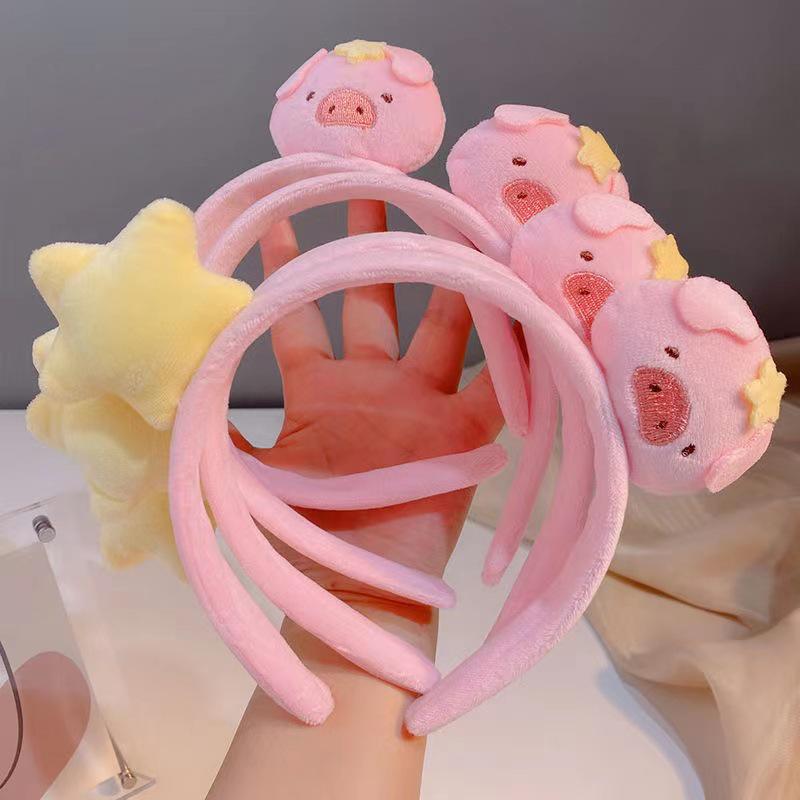 Adorable Piggy Star Headband for Kids - Cartoon Pig Design for Photos, Cosplay, or Face Washing