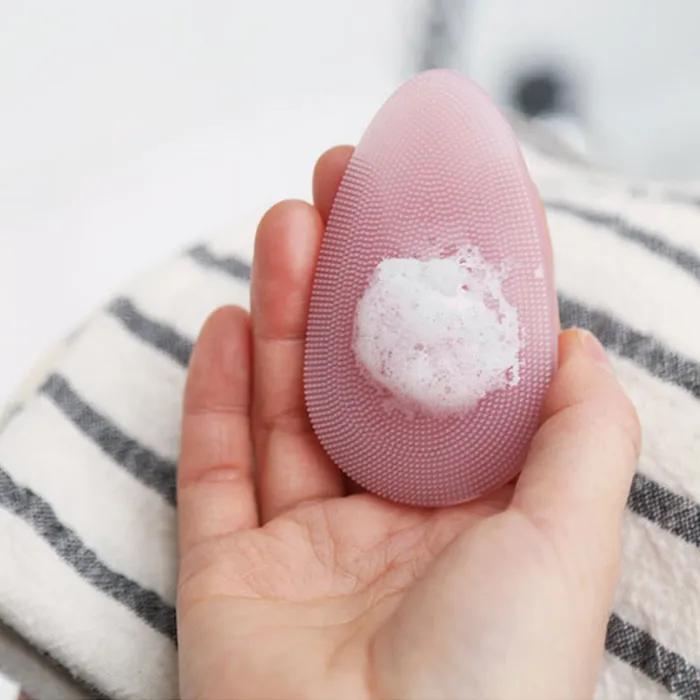 Domestic silicone beauty cleansing brush