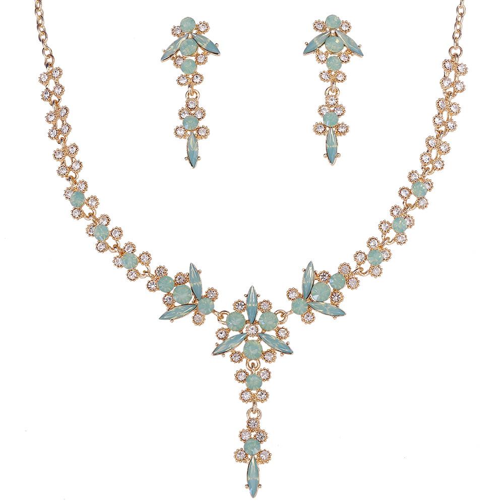 Bridal Necklace Set, Fashionable High-end Crystal Necklace, Earrings and Jewelry Two-piece Set
