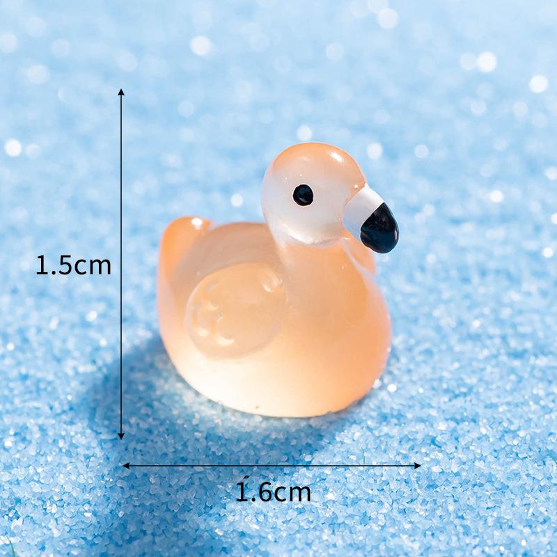 Cute Glow-in-the-dark Flamingo Resin Widget Micro Landscape Succulent Pot Diy Decorative Accessories