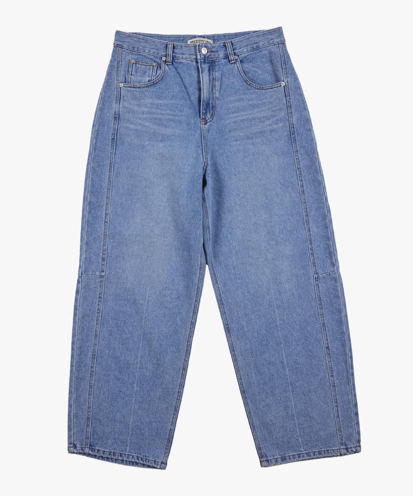Deoseutoli Curved Cut Denim Pants (Medium Blue)