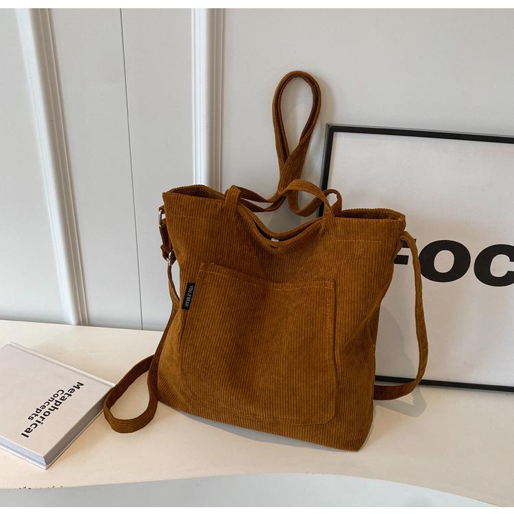 

Осенне-зимняя сумка большой вместимости женская 2025 новая корейская версия Харадзюку вельветовая Мори студенческая литературная на плечо мессенджер коричневый