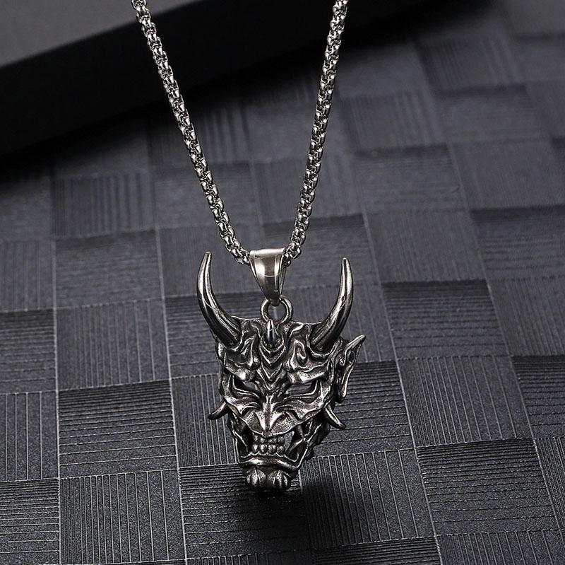 Collar para hombre, collar para mujer, nuevo colgante Jinjiao Prajna, collar con máscara de fantasma para hombre, regalo de Halloween