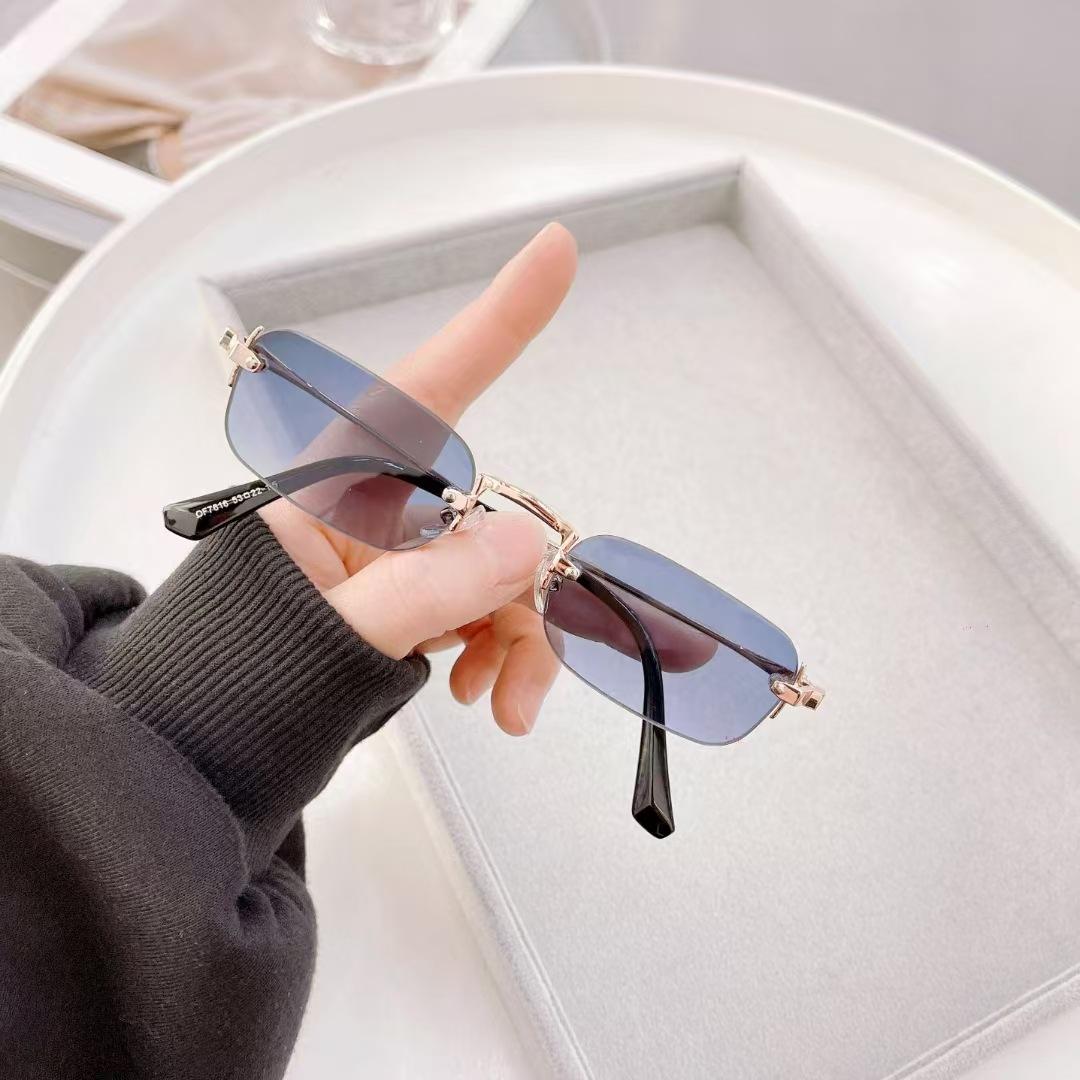 

Rectangle Shape Rimless Woman Sunglasses European American Trendy Outdoor Sun Glasses Driving Hiking Men Sun Glass