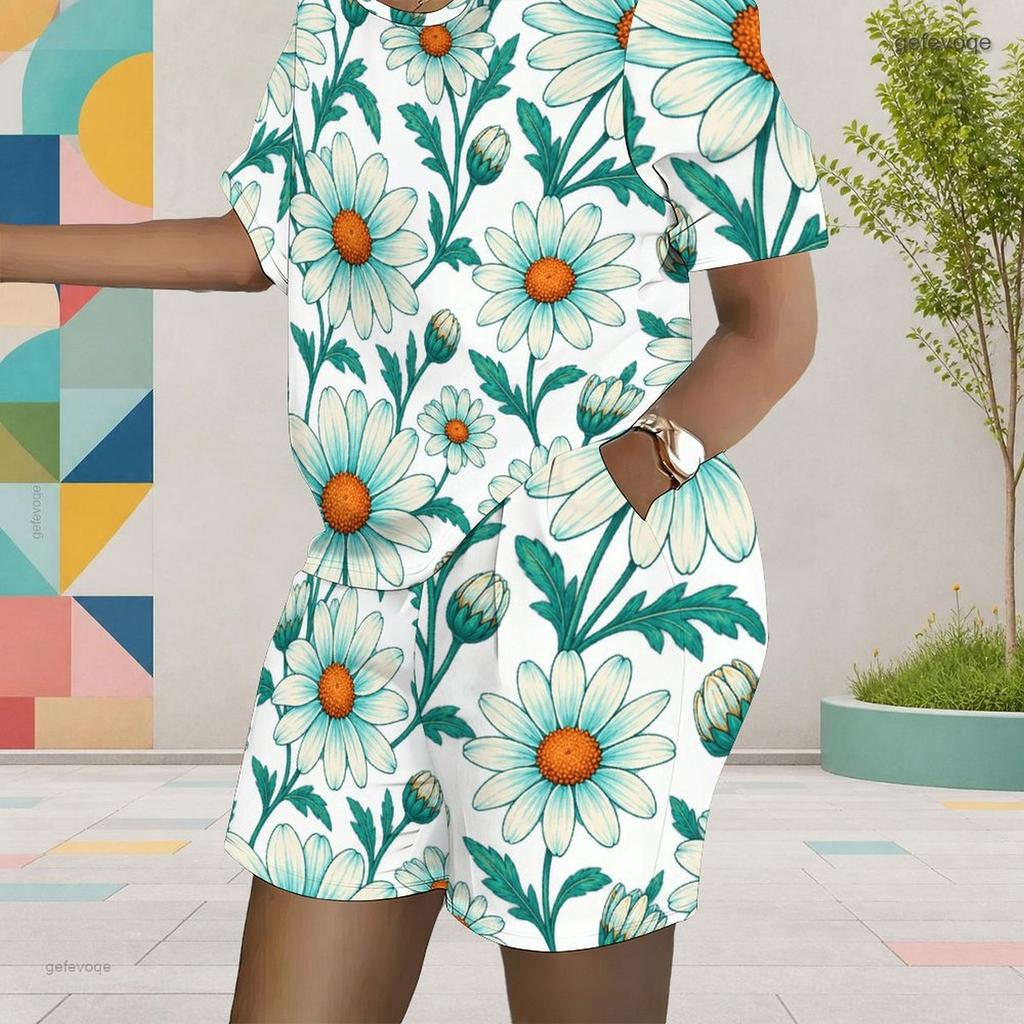 Women Plus Size Floral Printed Round Neck Short Sleeve Top Pocket Shorts Two Piece Set