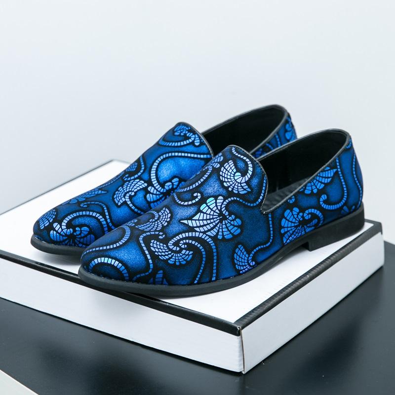 Fashion New Men's National Pattern Slip On Flats Shoes Designer Male Wedding Dress Homecoming Footwear Zapatos Hombre