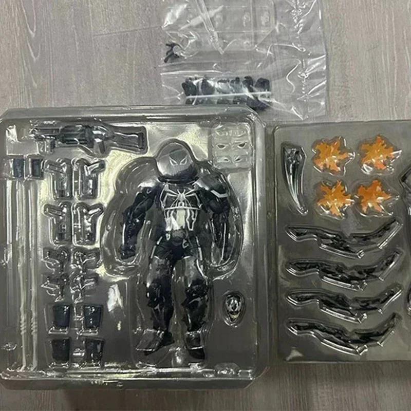 Incroyable Agent Yamaguchi Venom Figurine Kaiyodo Revoltech Figurine Polyvinyl Chloride Collector Mobile Eugene Thompson Ko modèle jouet Gfit