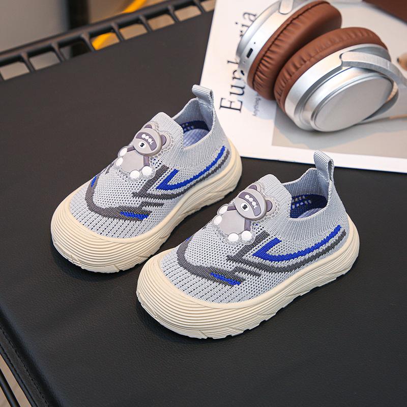 Boys' shoes new spring and summer breathable mesh children's hollow medium children's girls coconut explosive sports shoes