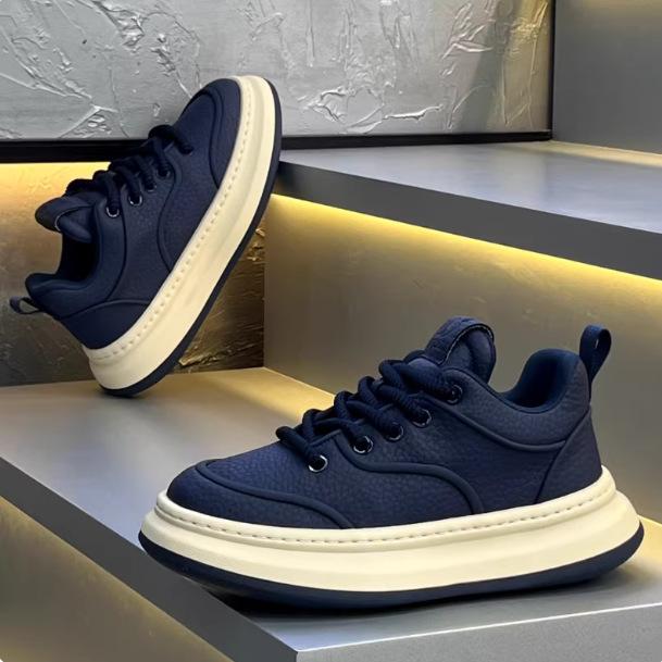 New Shoes In Autumn, Simple Solid Color Leather Heightening Platform Sports and Leisure Shoes