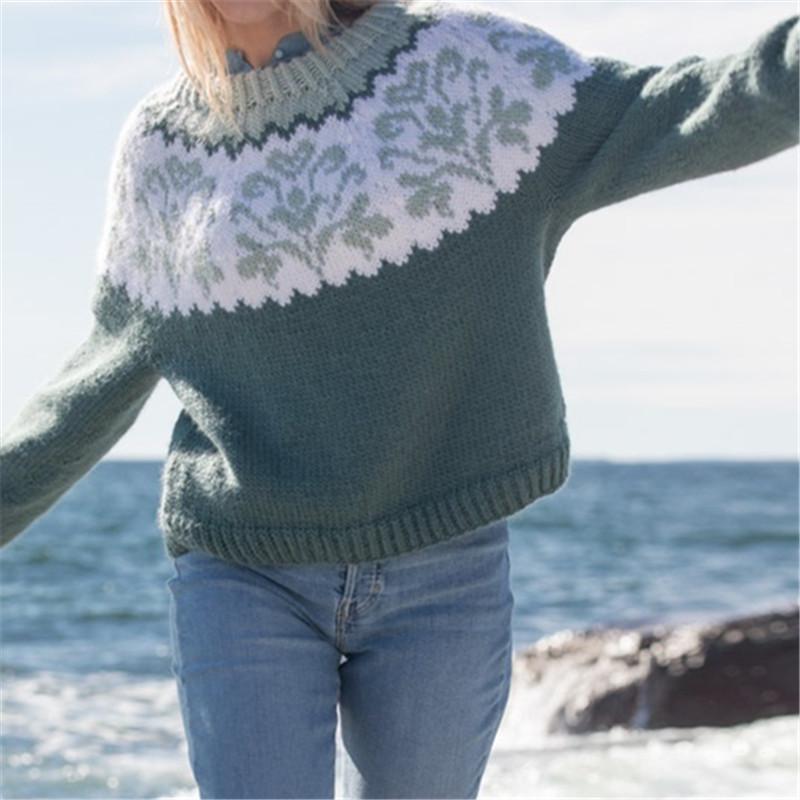 Women's Trendy Color Block Round Neck Knitted Sweater