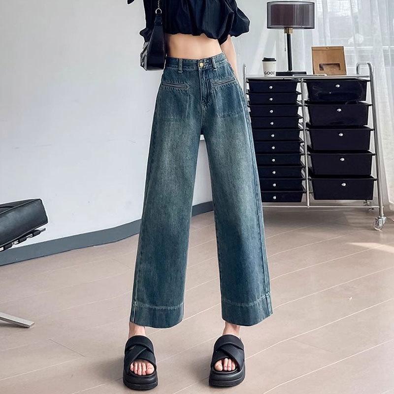 Plus Size Women's Loose High Waist Wide Leg Jeans with Front Patch Pockets