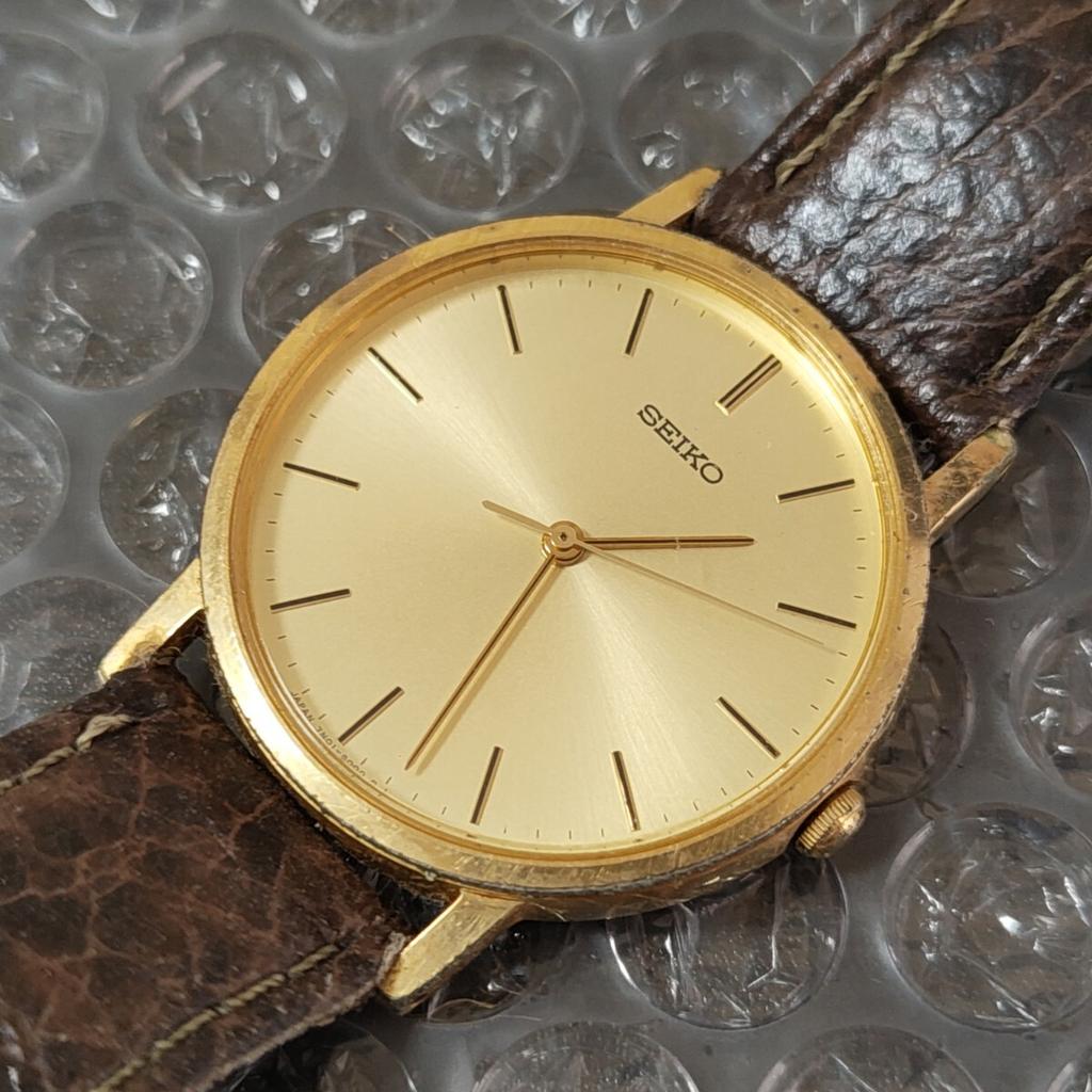 SEIKO Vintage Gold Quartz Watch Simple [Working Condition] Men's 7N01-8000 (Management K26I)