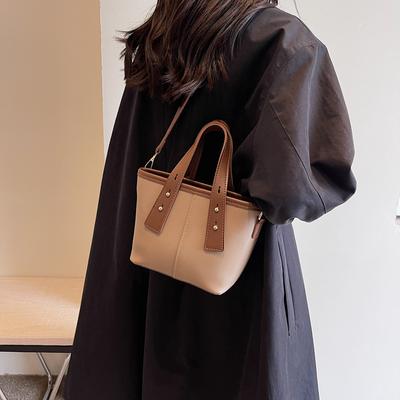 Niche Design Bucket Bag Women's Bag New Contrasting Color Handbag Texture Foreign Style Shoulder Bag Feeling Messenger Bag