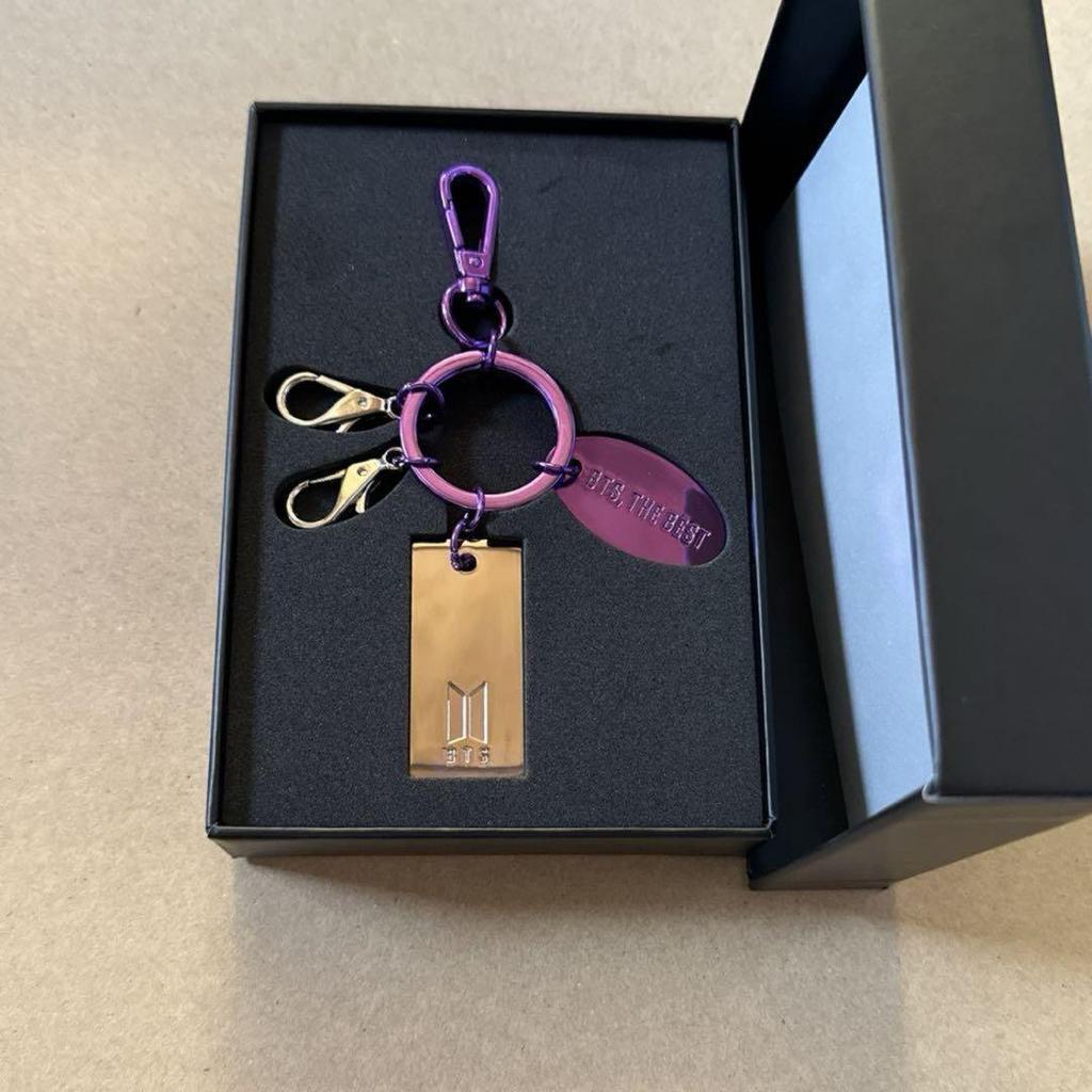[USED] BTS THE BEST Exhibition Logo Keyring