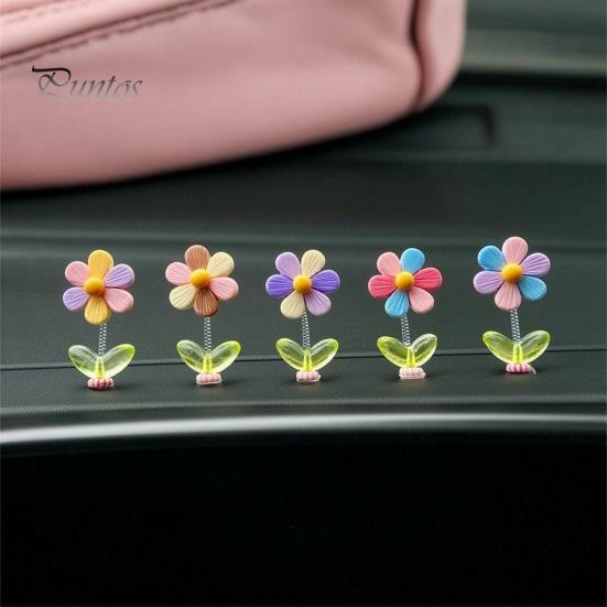 Small Car Dashboard Figurine Spring Wobbly Flower Ornament, Shaking Head Sunflower Interior Decor, Cute Decorations for Rearview Mirror And