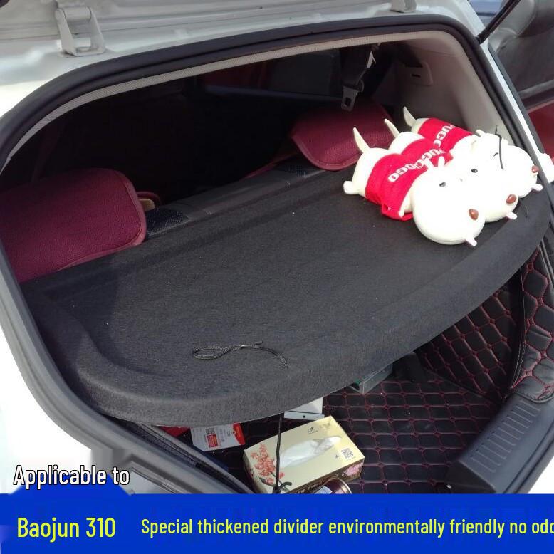 Baojun 310 Trunk Cargo Cover and Flip-Up Tailgate Partition
