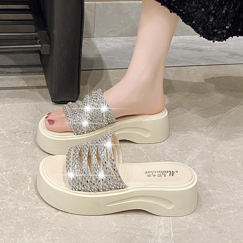 Summer new casual and comfortable thick-bottomed rhinestone slippers women's outer wear temperament round head flat bottom cool slippers