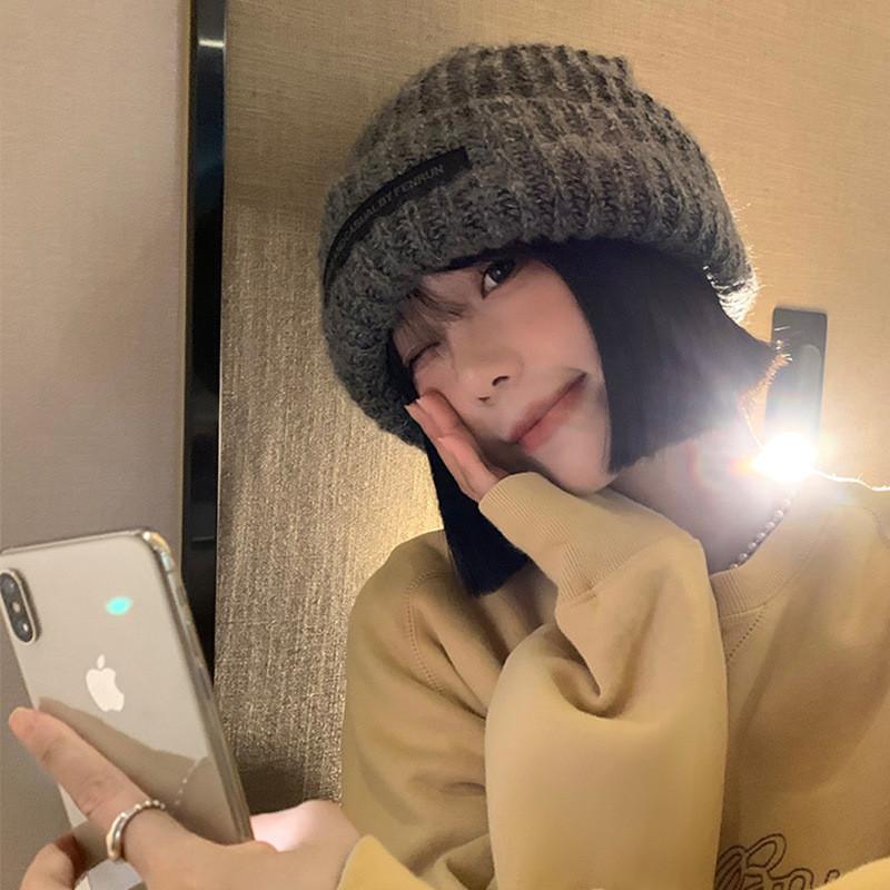 Elegant And Stylish Womens Knit Beanie Warm Cotton Hat With Trendy Design Letter