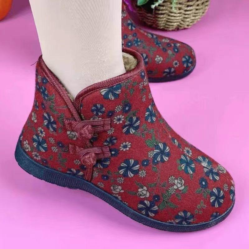 Pide Una Talla Más Zapatos de Algodón Invierno Old Beijing para Mujeres Mayores, Forrados de Terciopelo y Antideslizantes Calientes Zapatos para Madres