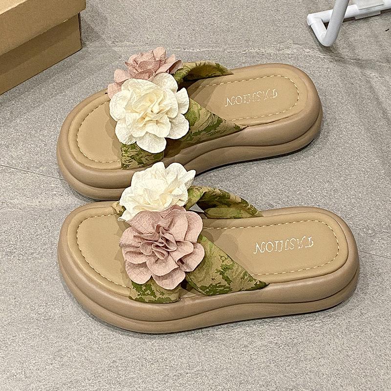 Two-color Flower Platform Slippers Women's Summer New Flat-bottomed Student Fashion Beach Cool Slippers