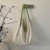 Simple and Versatile Literary Underarm Bag Women's New Large-capacity Leisure Class Commuter Shoulder Bag