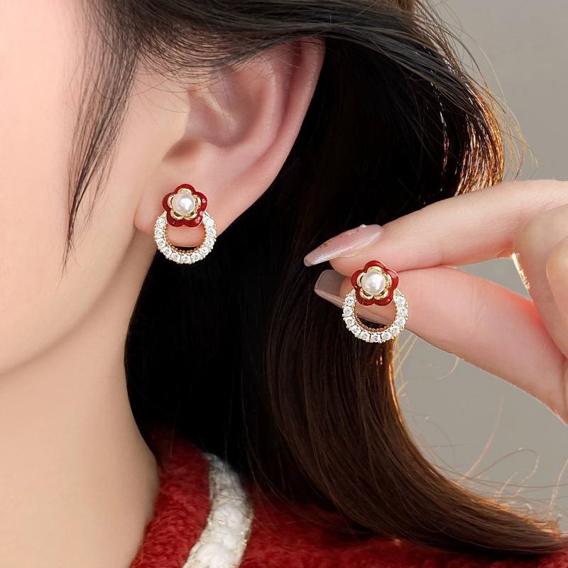 

111 silver needle sweet flower red stud earrings women, new light luxury high-end temperament atmospheric earrings Internet celebrity earrings