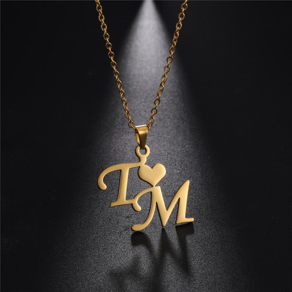 Cazador Custom Butterfly Heart Infinity Pendant Name Necklace for Women Stainless Steel Personality Names Necklace Jewelry Gift