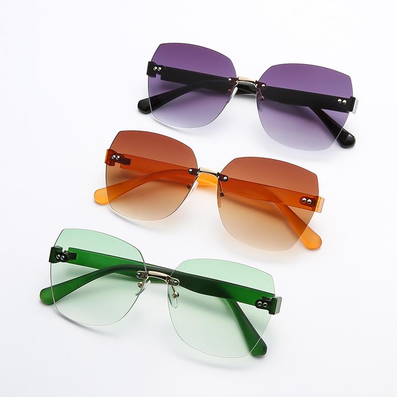 Metal hinges, fashionable large frame sunglasses, men's and women's tide gradually changing color sunglasses, glasses s