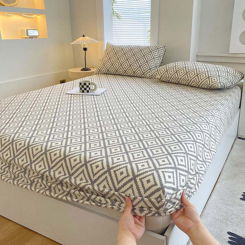 Printed Coarse Cloth Non-Slip Single Bed Sheet Set with Mattress Protector