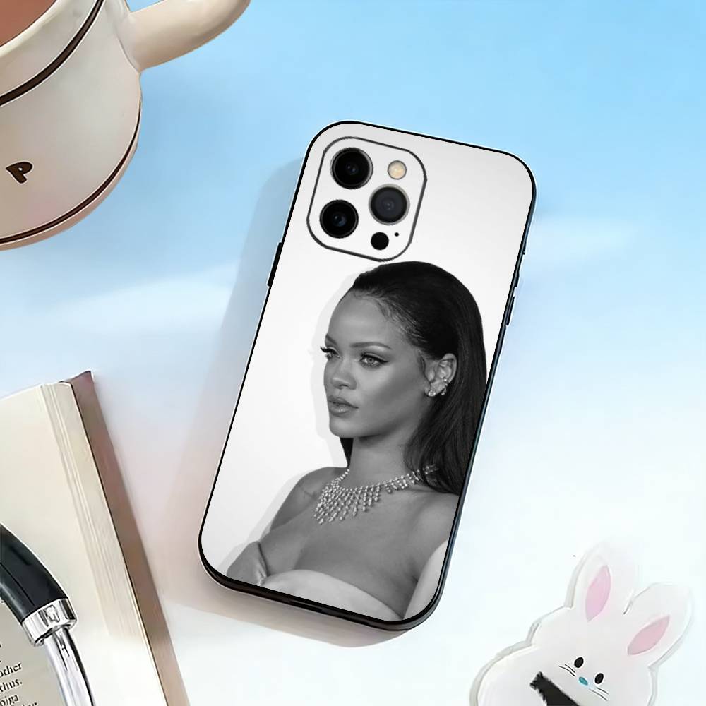 Singer-R-Rihanna Phone Case Silicone Soft For IPhone 17 16 15 14 13 12 11 X XR Plus Pro Max Plus