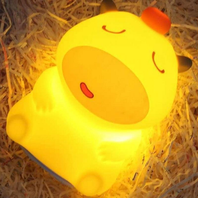 Capybara Lulu Night Light Cute Led Silicone Sensing Pat Lamp Room Decoration Usb Charging Indoor Atmosphere Lamp Children Gift