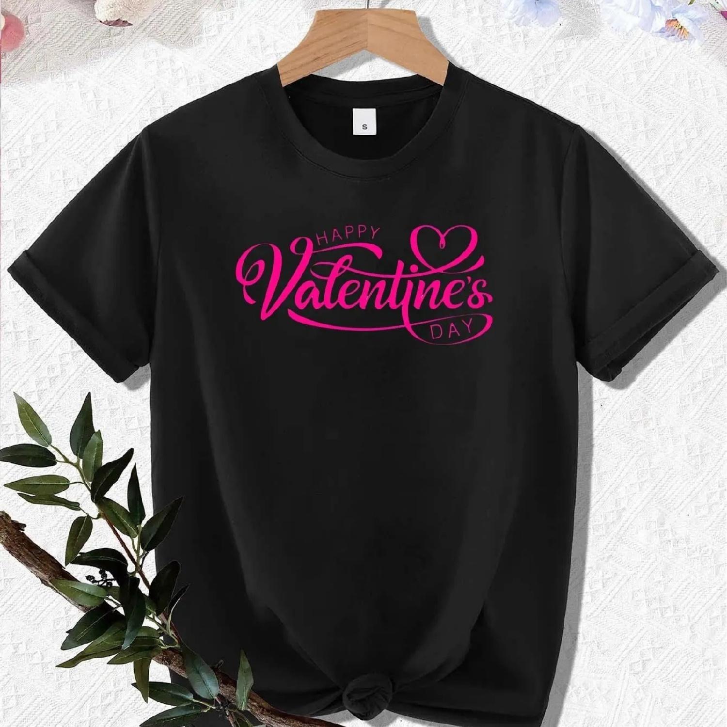 

[Casual Wear] Happy Valentine s Women s White T-Shirt - Pink Lettering, Short Sleeve Crew Neck, Casual Polyester Top, Machi XXXXXL різнокольоровий