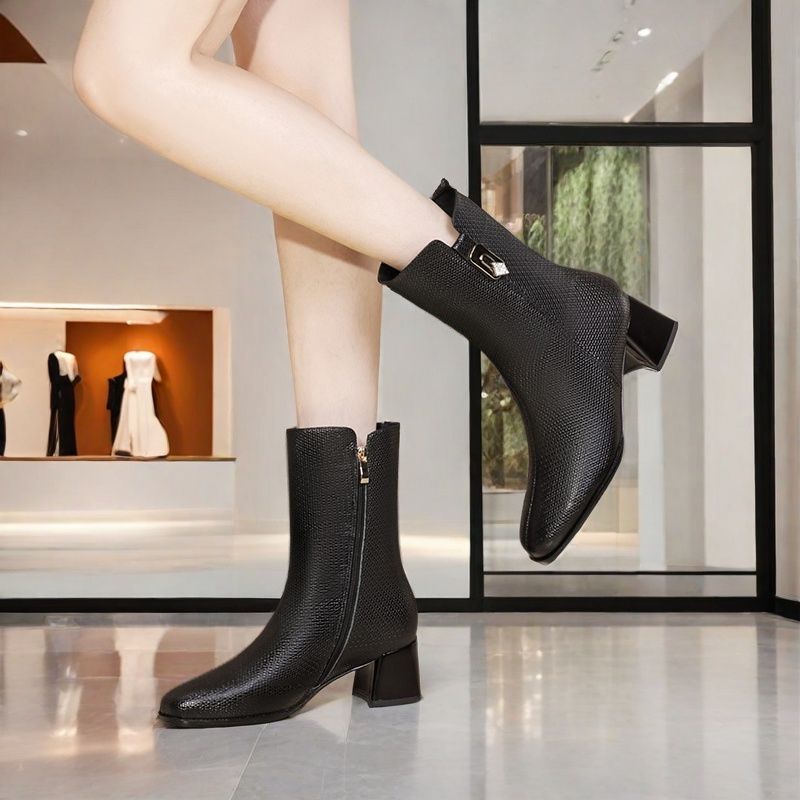 Fashion Fleece-Lined Autumn Winter Ladies Mid Calf Shoes Comfortable and Elegant Women's Half High Boots Designer Luxury Trend 2025 Boot